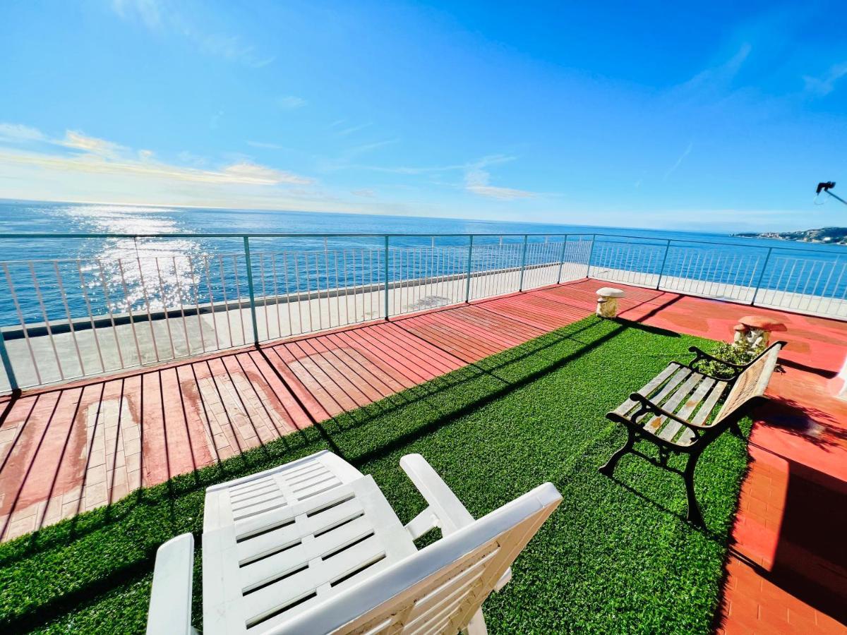 Suite Sunset 7 - Fronte Mare Sanremo Exterior foto