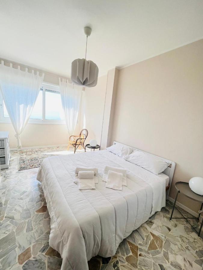 Suite Sunset 7 - Fronte Mare Sanremo Exterior foto